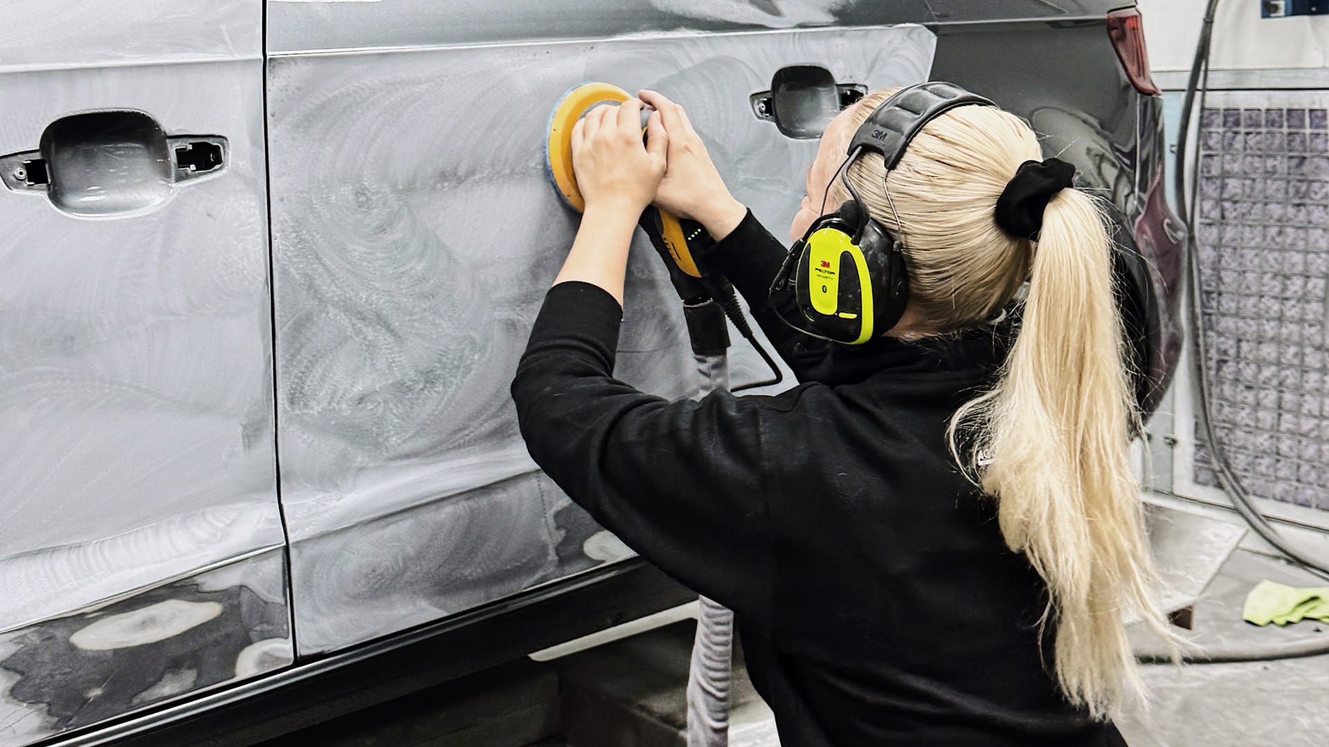 Bilreparasjon hos Agder Bilskade